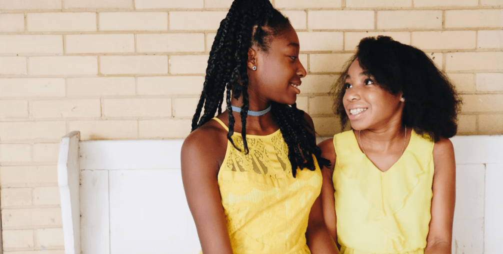 Não use imagens com pessoas muito novas (-30).